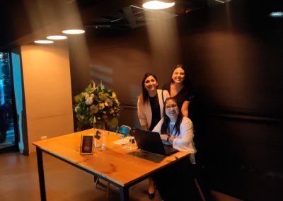 Vanessa Sevilla, Isabella Vilela y Dayana Evangelista.